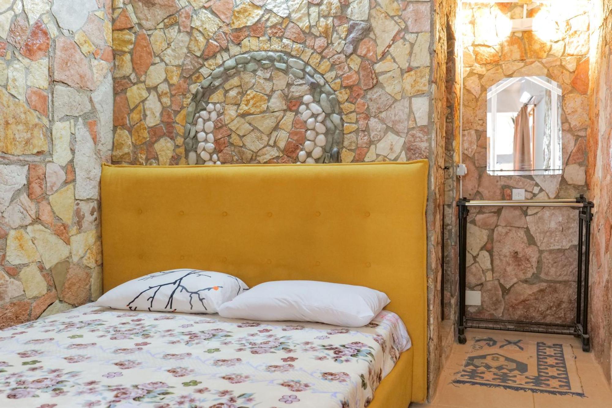 Garden Villa Lake Side & Glamping Ksamil Kültér fotó