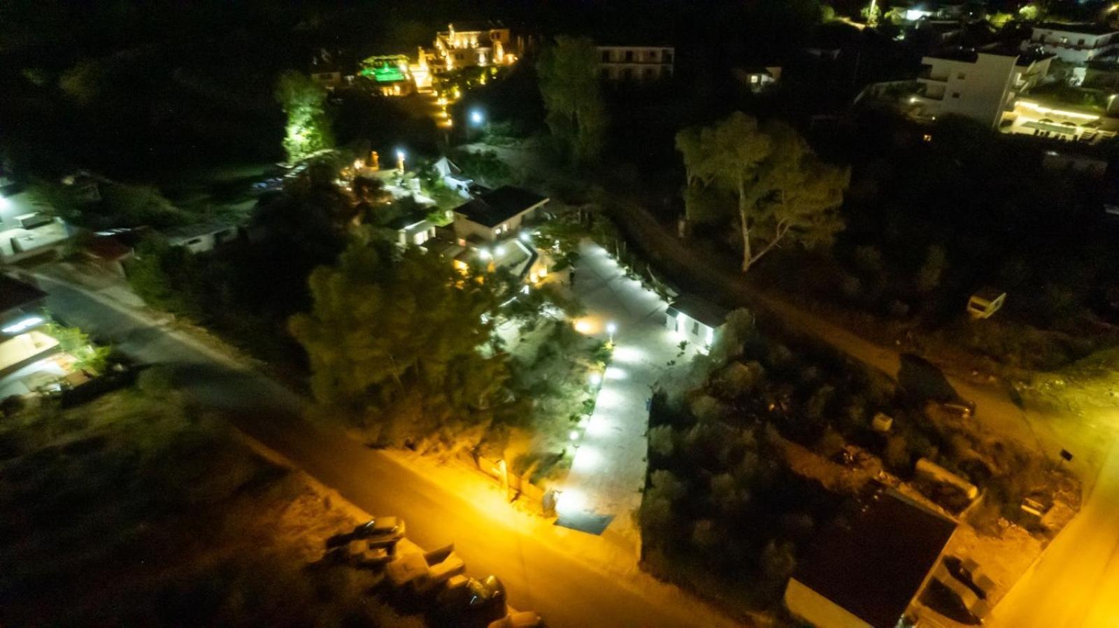 Garden Villa Lake Side & Glamping Ksamil Kültér fotó