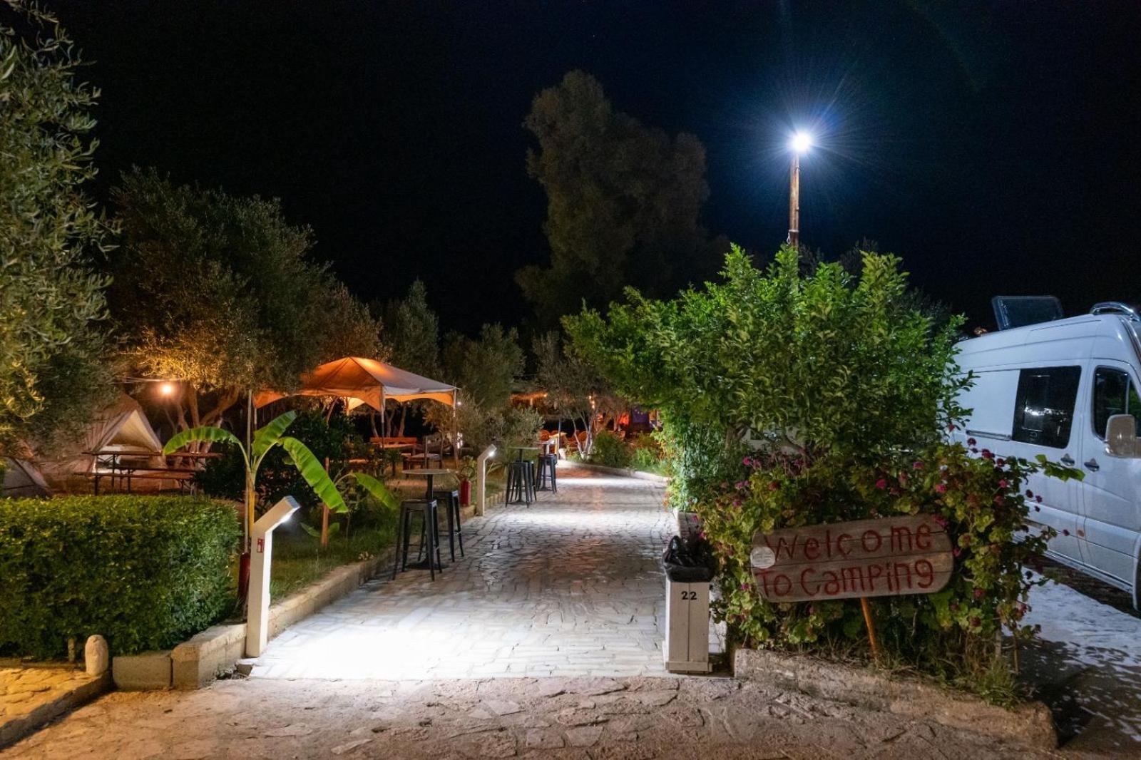 Garden Villa Lake Side & Glamping Ksamil Kültér fotó