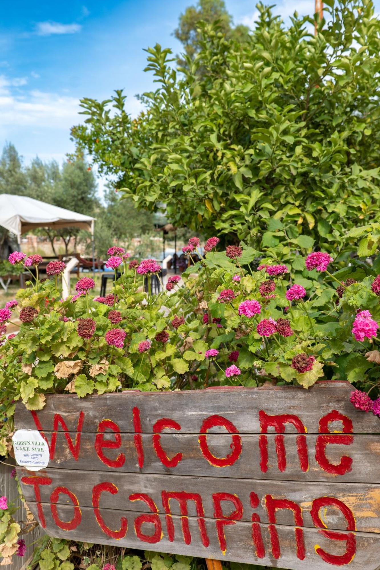 Garden Villa Lake Side & Glamping Ksamil Kültér fotó