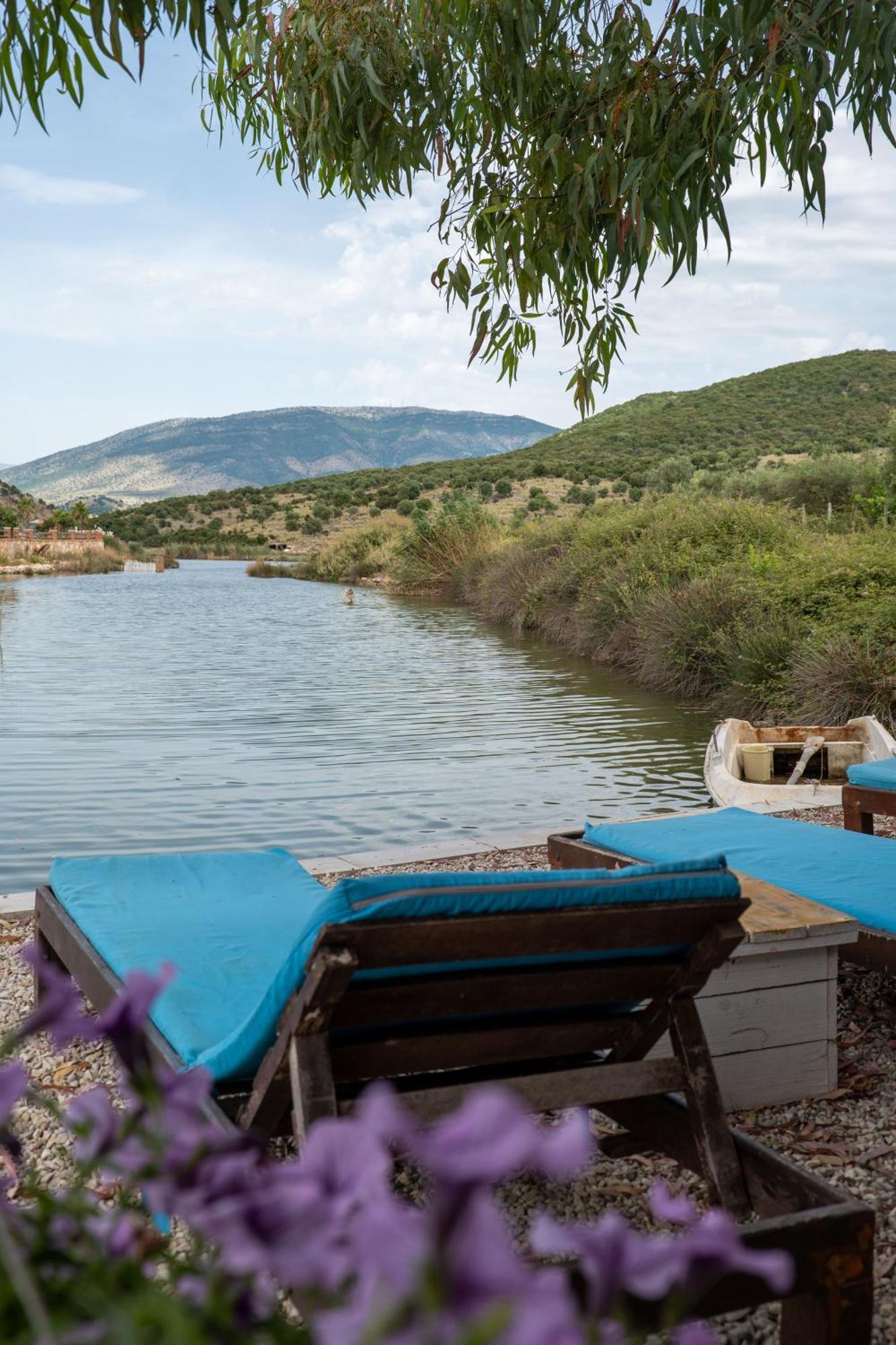 Garden Villa Lake Side & Glamping Ksamil Kültér fotó