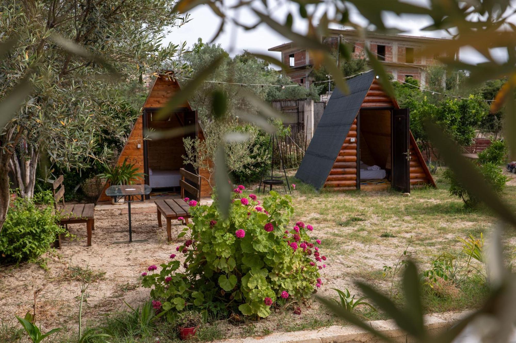 Garden Villa Lake Side & Glamping Ksamil Kültér fotó